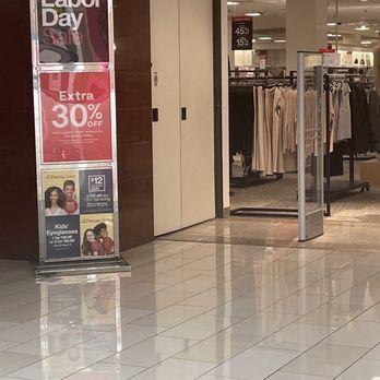 JCPenney - Department Stores Near Me - Glendale, California
