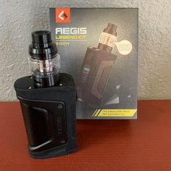 Captain Vapor - Aegis legend kit is the famous indestructible mod. Drop your vapes and constantly break them? This mod was made for you!
