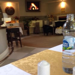 Villa Secesja Restauracja Orangery - The fireplace is a video on loop.