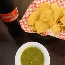 El Potro Mexican Restaurant - Delicious salsa verde!!! With fresh homemade chips!