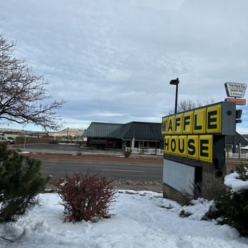 Waffle House - a sign for waffle house - Breakfast & Brunch Near Me - Castle Rock, Colorado Waffle House - a sign for waffle house - Breakfast & Brunch Near Me - Castle Rock, Colorado