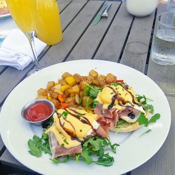 Lighthouse - Breakfast & Brunch Near Me - Newport Beach, California Lighthouse - Breakfast & Brunch Near Me - Newport Beach, California