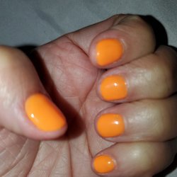 Lulu Lavender Nail Boutique - Gel Mani