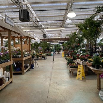Merrifield Garden Center - Nurseries & Gardening Near Me - Gainesville, Virginia