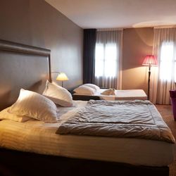 Sarl D'Europe Et D'Angleterre - Family room