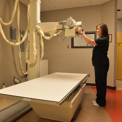 MedCenter - Digital X-Ray onsite.
