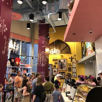 Voodoo Doughnut - Bakeries Near Me - Orlando, Florida