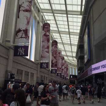 Yankee Stadium - Inside the main concourse - Stadiums & Arenas Near Me - Bronx, New York Yankee Stadium - Inside the main concourse - Stadiums & Arenas Near Me - Bronx, New York