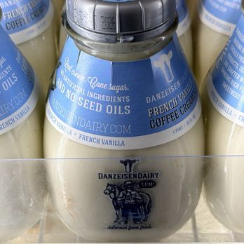 Danzeisen Dairy - Vanilla creamer - CSA Near Me - Laveen, Arizona Danzeisen Dairy - Vanilla creamer - CSA Near Me - Laveen, Arizona