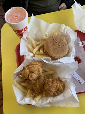 Bernie's Chicken by null