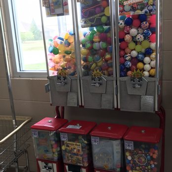Splash N Dash Car Wash and Coin Laundry - For the kid at heart. - Laundromat Near Me - Rogers, Arkansas Splash N Dash Car Wash and Coin Laundry - For the kid at heart. - Laundromat Near Me - Rogers, Arkansas