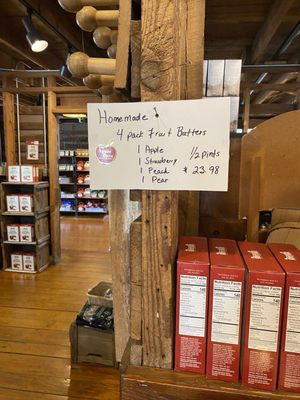 The Apple Barn & Cider Mill by null