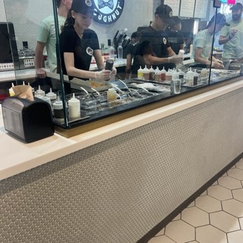 Dapper Doughnut - Dapper donuts inside toppings - Donuts Near Me - Sammamish, Washington Dapper Doughnut - Dapper donuts inside toppings - Donuts Near Me - Sammamish, Washington