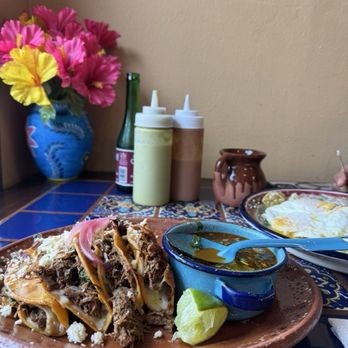 tr3s leches bakery - Quesabirria tacos - Mexican Near Me - Brownwood, Texas