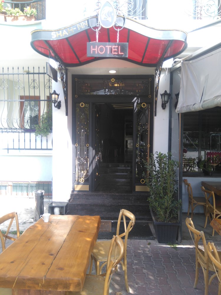 Shah-Inn Hotel