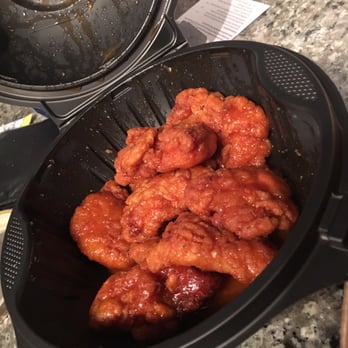 Pizza Hut - Boneless medium chicken wings - Pizza Near Me - Raytown, Missouri Pizza Hut - Boneless medium chicken wings - Pizza Near Me - Raytown, Missouri