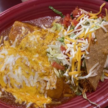 El Charro Viejo - Enchiladas and taco plate - Mexican Near Me - Grants Pass, Oregon