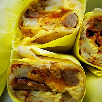 Lucky Boy - Breakfast burrito with sausage - Burgers Near Me - Pasadena, California Lucky Boy - Breakfast burrito with sausage - Burgers Near Me - Pasadena, California