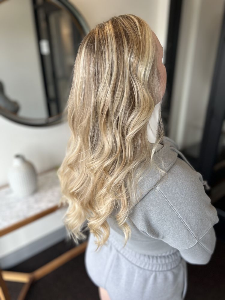 FORFINA SALON Updated October 2024 30 Photos 7860 Vinewood Ln N