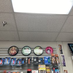 Smoke & Vape T&M - Clocks