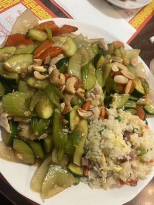 Ming's Restaurant by null