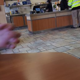 people in a fast food restaurant