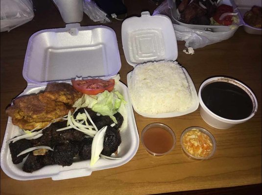 Griot 305 by null