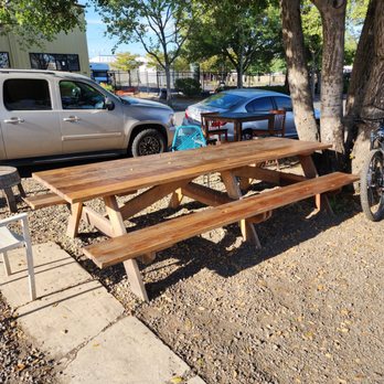 Tacos El Muchacho Alegre - Seating to enjoy your delish tacos - Food Trucks Near Me - Napa, California Tacos El Muchacho Alegre - Seating to enjoy your delish tacos - Food Trucks Near Me - Napa, California