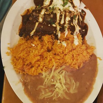 LA VECINDAD - Enchiladas en salsa de mole - Tacos Near Me - Las Vegas, Nevada