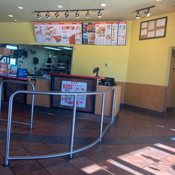 KFC - Inside - Fast Food Near Me - Fayetteville, Georgia KFC - Inside - Fast Food Near Me - Fayetteville, Georgia