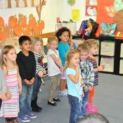 Little Explorers Preschool Academy - Thanksgiving Dinner Family Night Performances