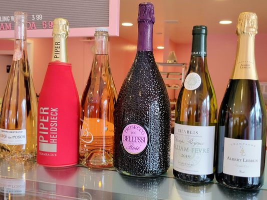 Champagne Poetry Patisserie by null