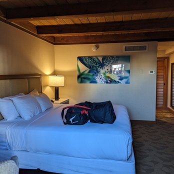 Humphreys Half Moon Inn - Standard first floor king room - San Diego, CA