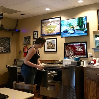 Boulder Pit Stop - ESPN on TV in the spotless dining area. - American Near Me - Boulder City, Nevada Boulder Pit Stop - ESPN on TV in the spotless dining area. - American Near Me - Boulder City, Nevada