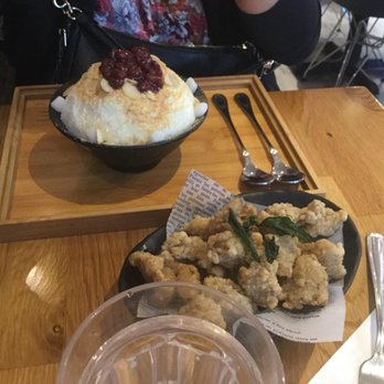 Zoé - The shaved ice dessert dish with the chicken dish - Desserts Near Me - Montreal, Quebec Zoé - The shaved ice dessert dish with the chicken dish - Desserts Near Me - Montreal, Quebec