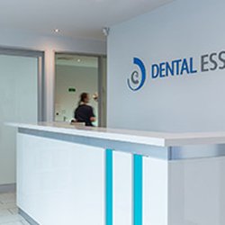 Dental Essence - Front desk