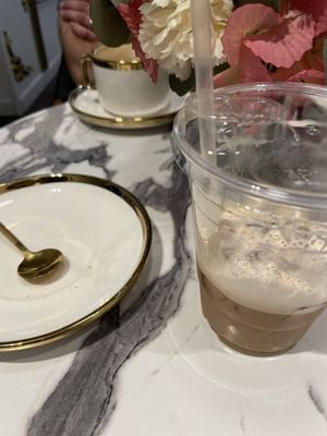 Le Parisien Bakery by null