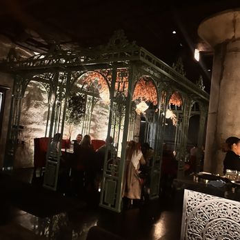 Dearly Beloved - Cocktail Bars Near Me - Chicago, Illinois