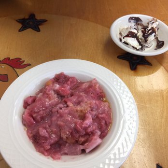 Country Cafe - Strawberry cobbler with vanilla ice cream on the side - Sandwiches Near Me - Spruce Pine, North Carolina Country Cafe - Strawberry cobbler with vanilla ice cream on the side - Sandwiches Near Me - Spruce Pine, North Carolina