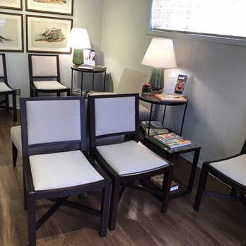 Beaumont Dental Care: Titus Son, DDS & William K. Baxley - bright, airy and comfortable office waiting area. - Cosmetic Dentists Near Me - Beaumont, Texas