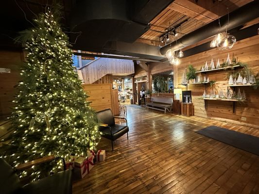 Simon Pearce by null