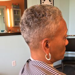 Deuce's Barbershop