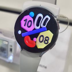 Best Buy - Watch6