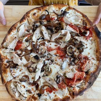 Urban Crust - Pizza: chicken, mushrooms, caramelized onions, buffalo mozzarella, and truffle oil - Pizza Near Me - Plano, Texas