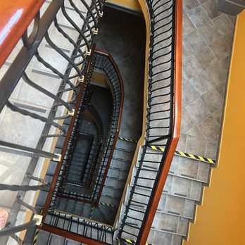 Hotel Morales - Stairs down - Hotels Near Me - Guadalajara, JAL Hotel Morales - Stairs down - Hotels Near Me - Guadalajara, JAL