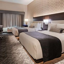 Best Western Plus Parkside Inn & Suites - Double Queen Guest Room