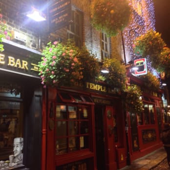 The Temple Bar - Pubs Near Me - Dublin, D