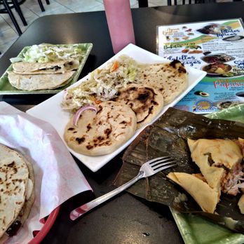 El Catracho - All this $30 low prices with leftovers - Honduran Near Me - Detroit, Michigan El Catracho - All this $30 low prices with leftovers - Honduran Near Me - Detroit, Michigan