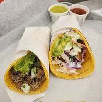 La Reforma Brewery - Pescado and Carne asado taco - Breweries Near Me - Albuquerque, New Mexico La Reforma Brewery - Pescado and Carne asado taco - Breweries Near Me - Albuquerque, New Mexico