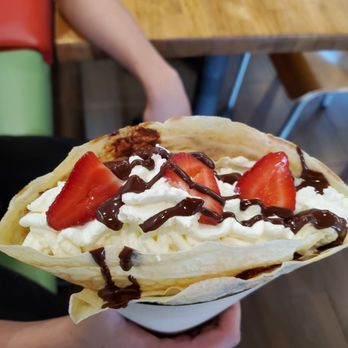 Fraise Cafe - Classic crepe - Creperies Near Me - Fullerton, California